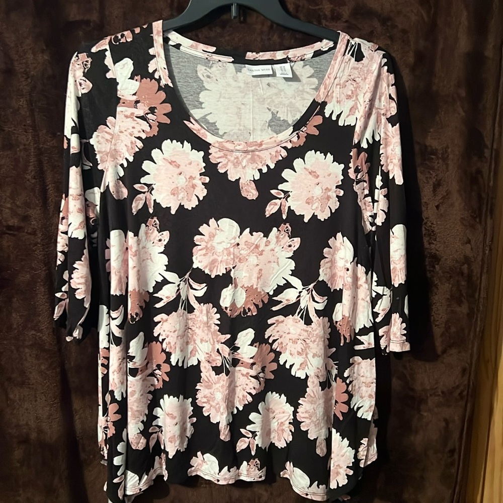 Tabitha Webb blouse, black with roses